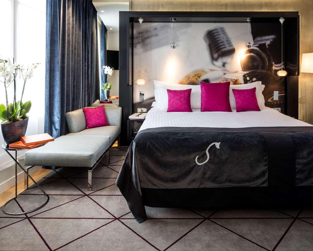 Hotel De Sers Champs Elysees Paris Rom bilde