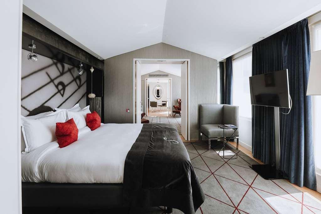 Hotel De Sers Champs Elysees Paris Rom bilde