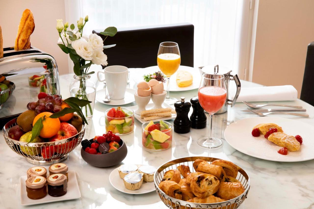 Hotel De Sers Champs Elysees Paris Eksteriør bilde