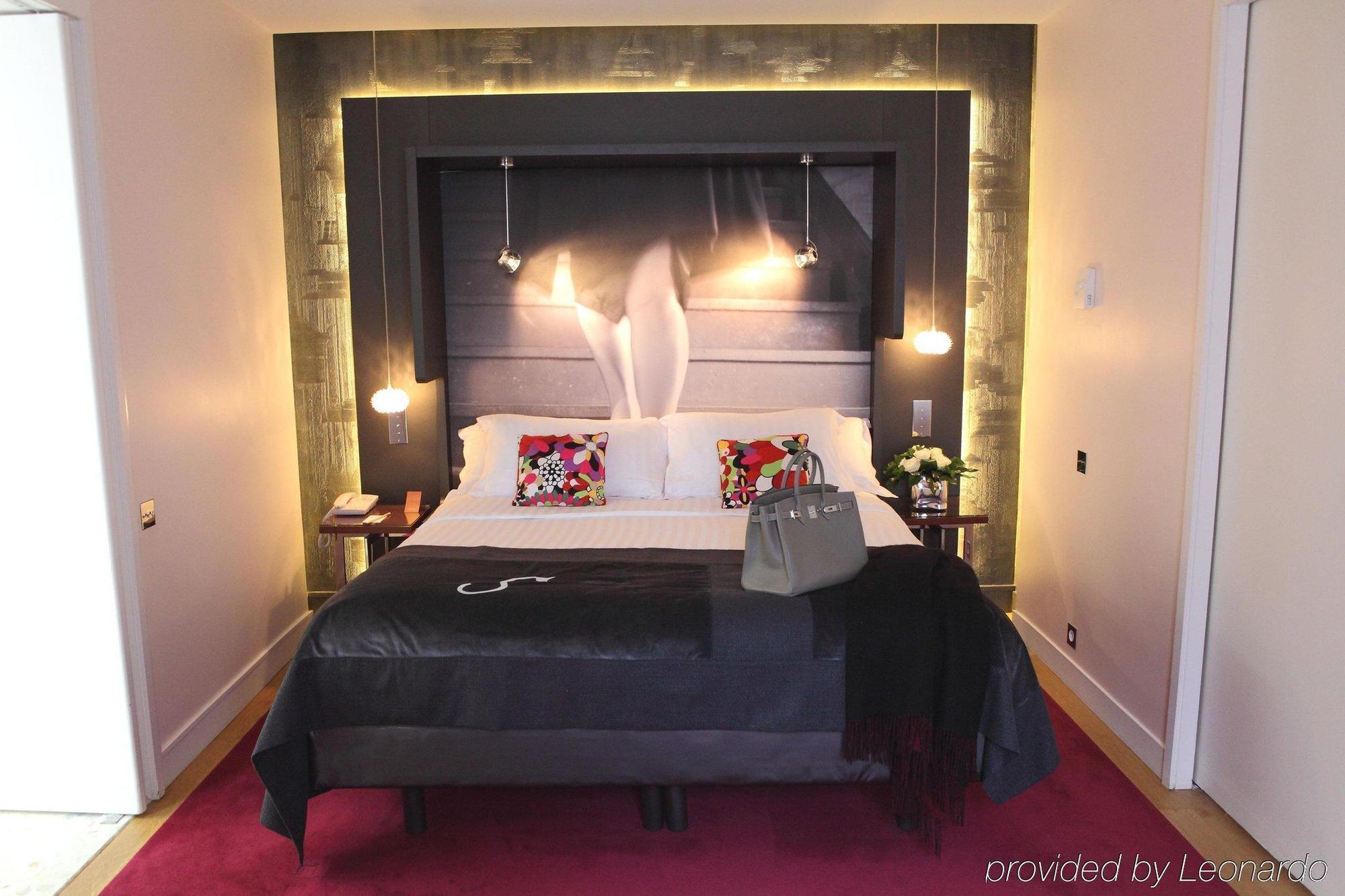 Hotel De Sers Champs Elysees Paris Rom bilde