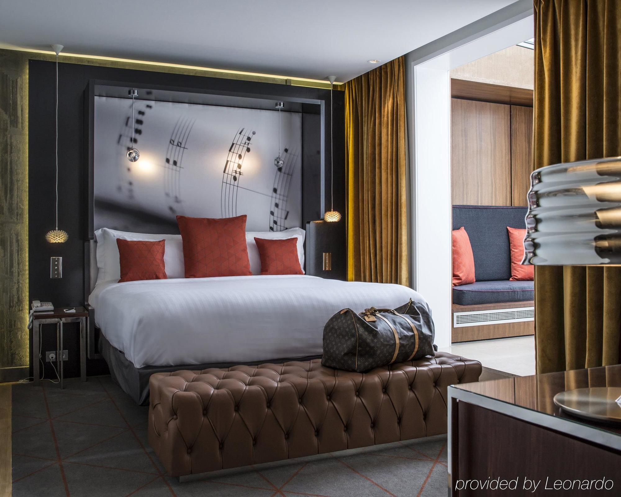Hotel De Sers Champs Elysees Paris Eksteriør bilde