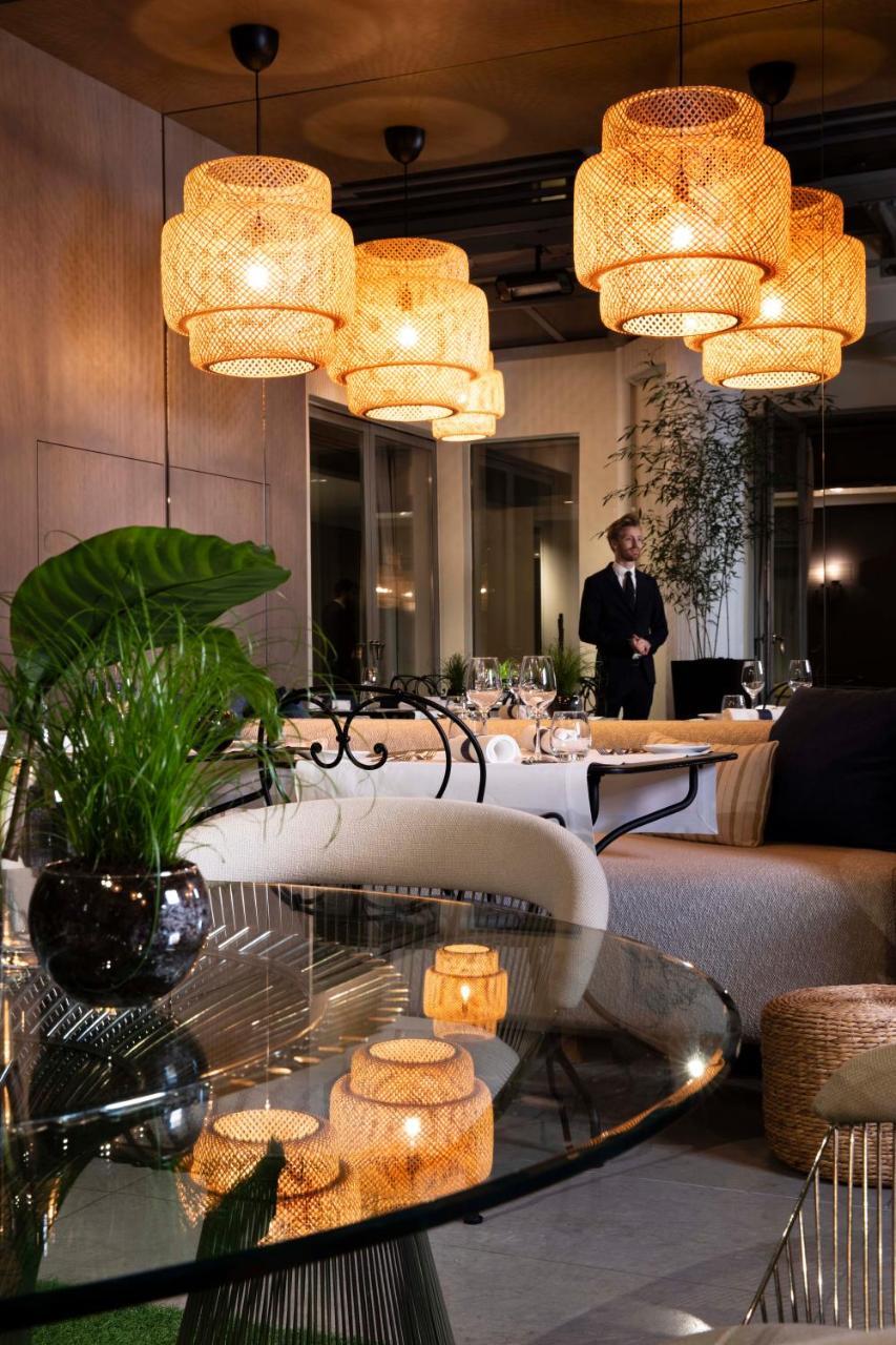Hotel De Sers Champs Elysees Paris Eksteriør bilde